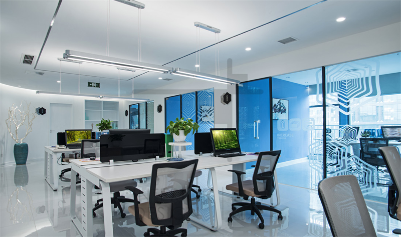 <a href=http://www.4ap.com.cn/ target=_blank class=infotextkey>合肥辦公室裝修</a>怎樣實現和諧的布局設計清爽自然